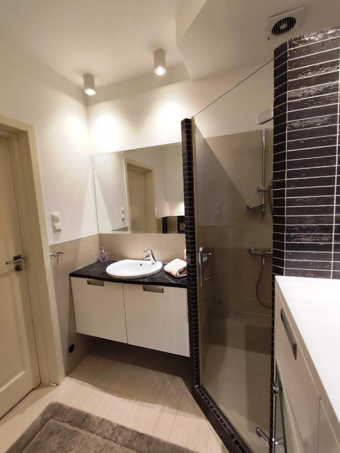 Artus Apartment Danzica Esterno foto